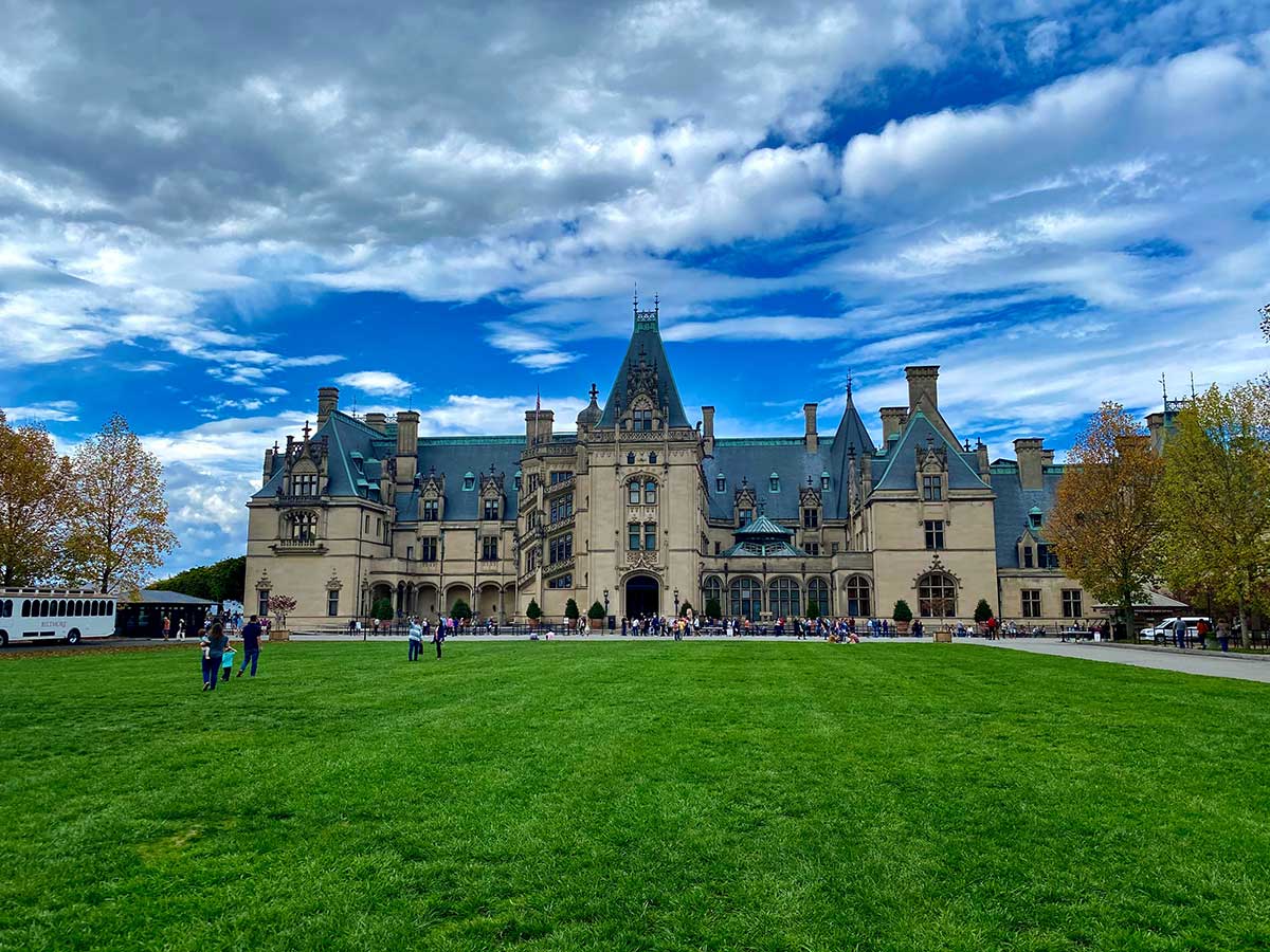 4. Tour The Biltmore Estate