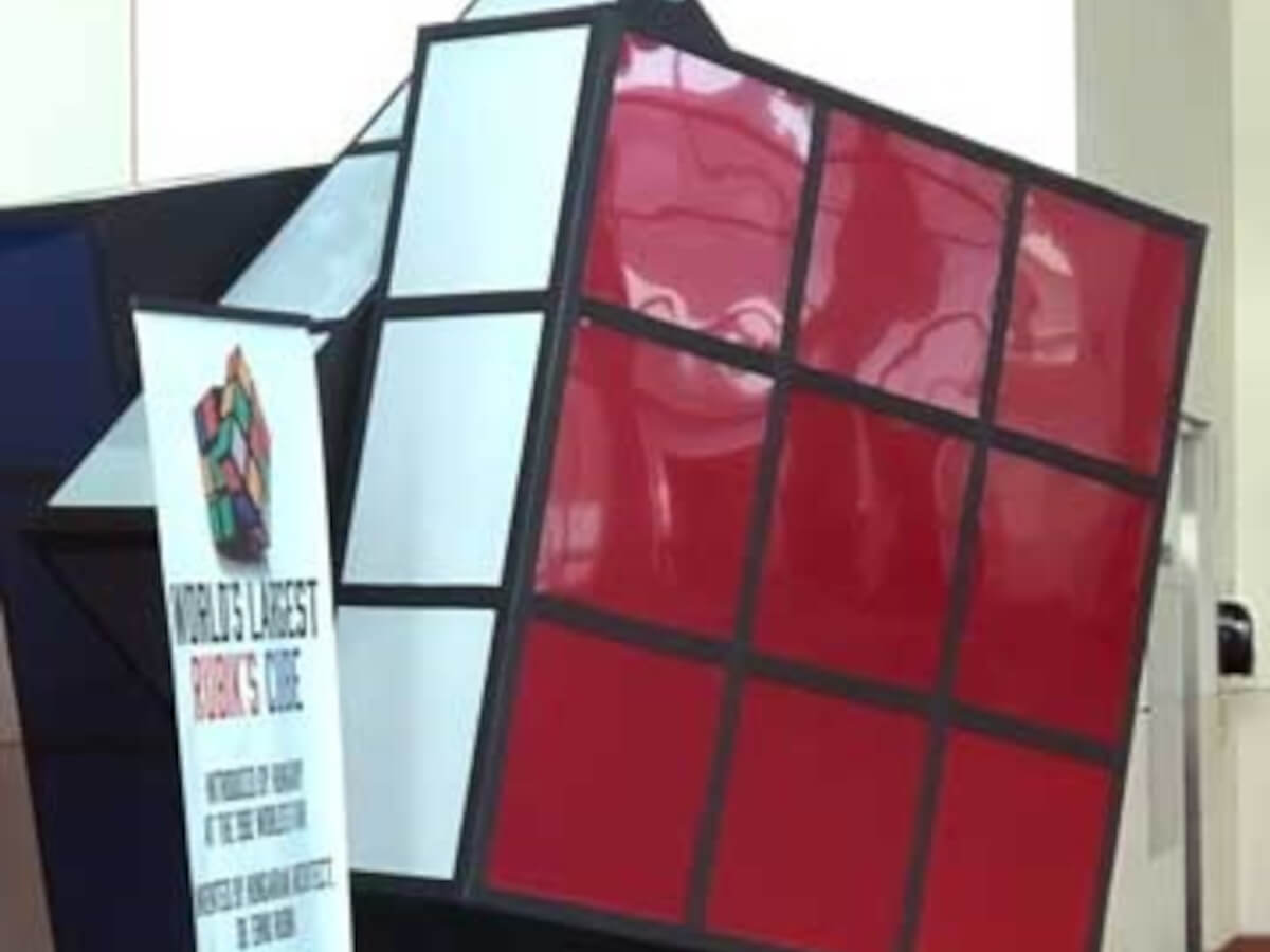 10. World’s Largest Rubiks Cube