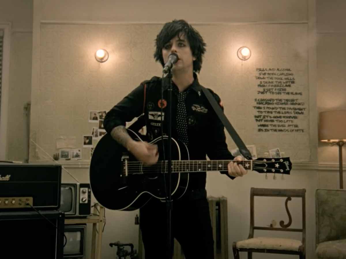 "21 Guns" | Green Day