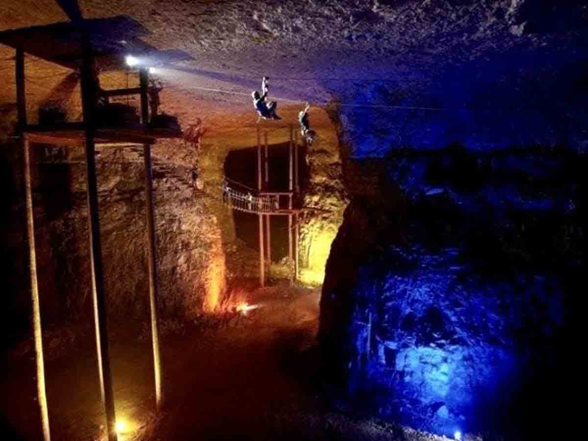 10. Louisville Mega Cavern