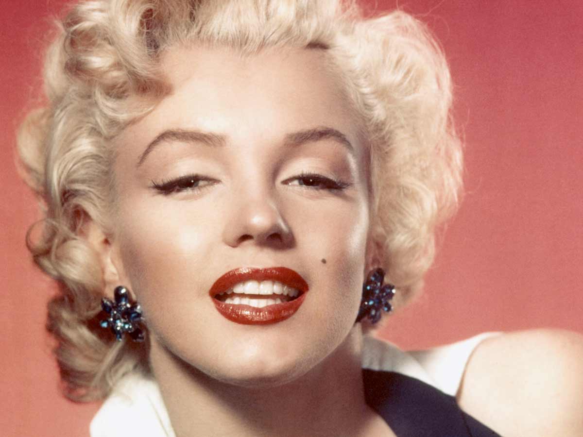 1930s - Beauty Marks
