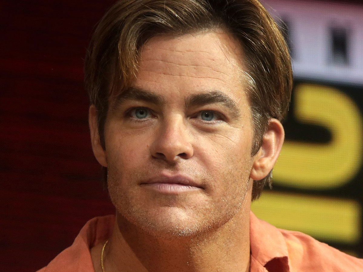 Chris Pine: "The Captain Chris"