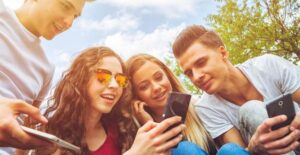 5 Great Investing Apps That Teach Kids and Teens About Investing