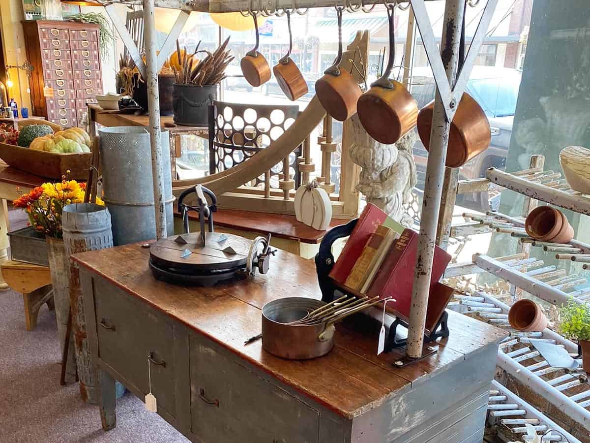 Conway, Arkansas - Antique Shopping