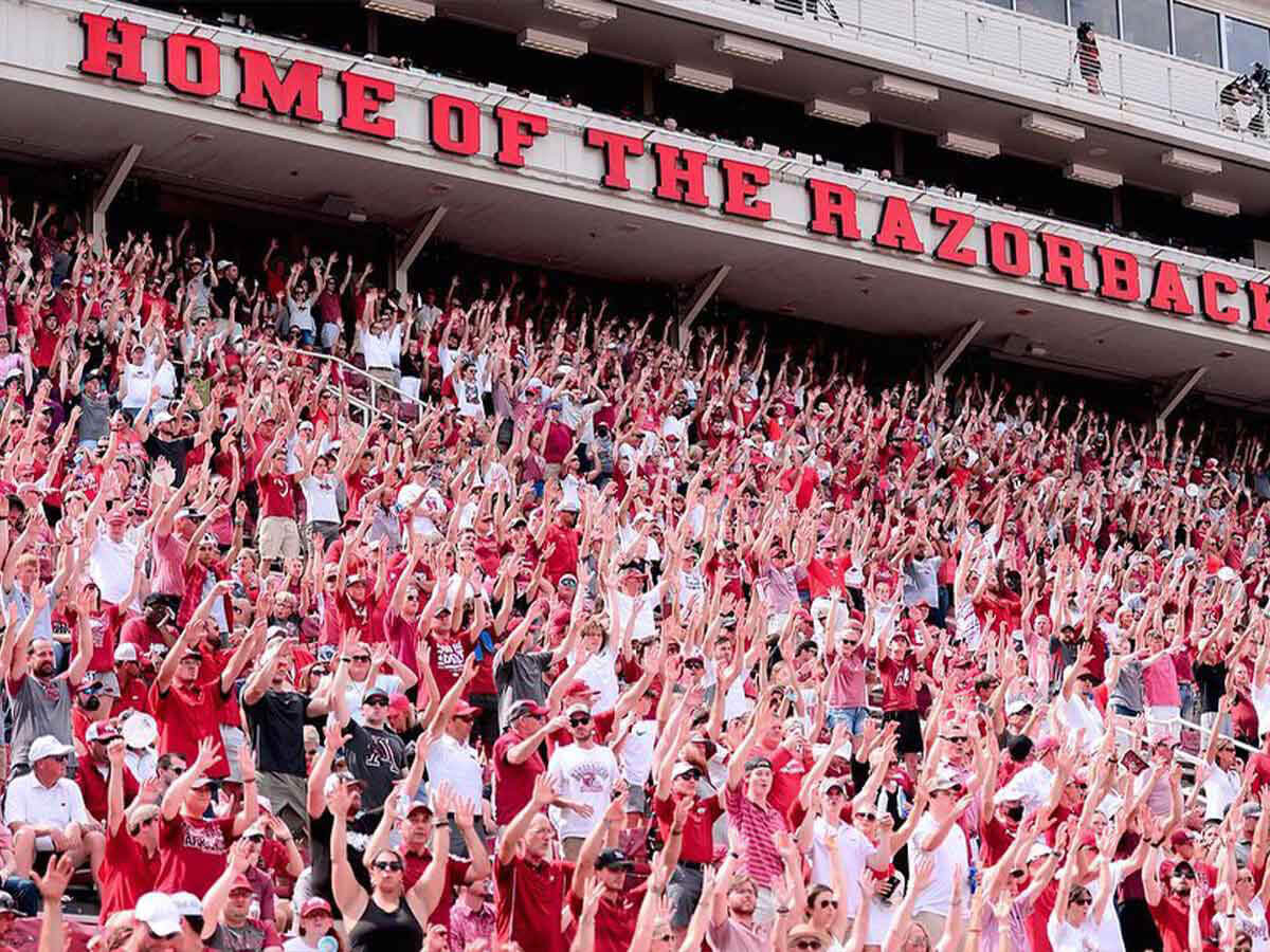 Northwest Arkansas - Call the Hogs!