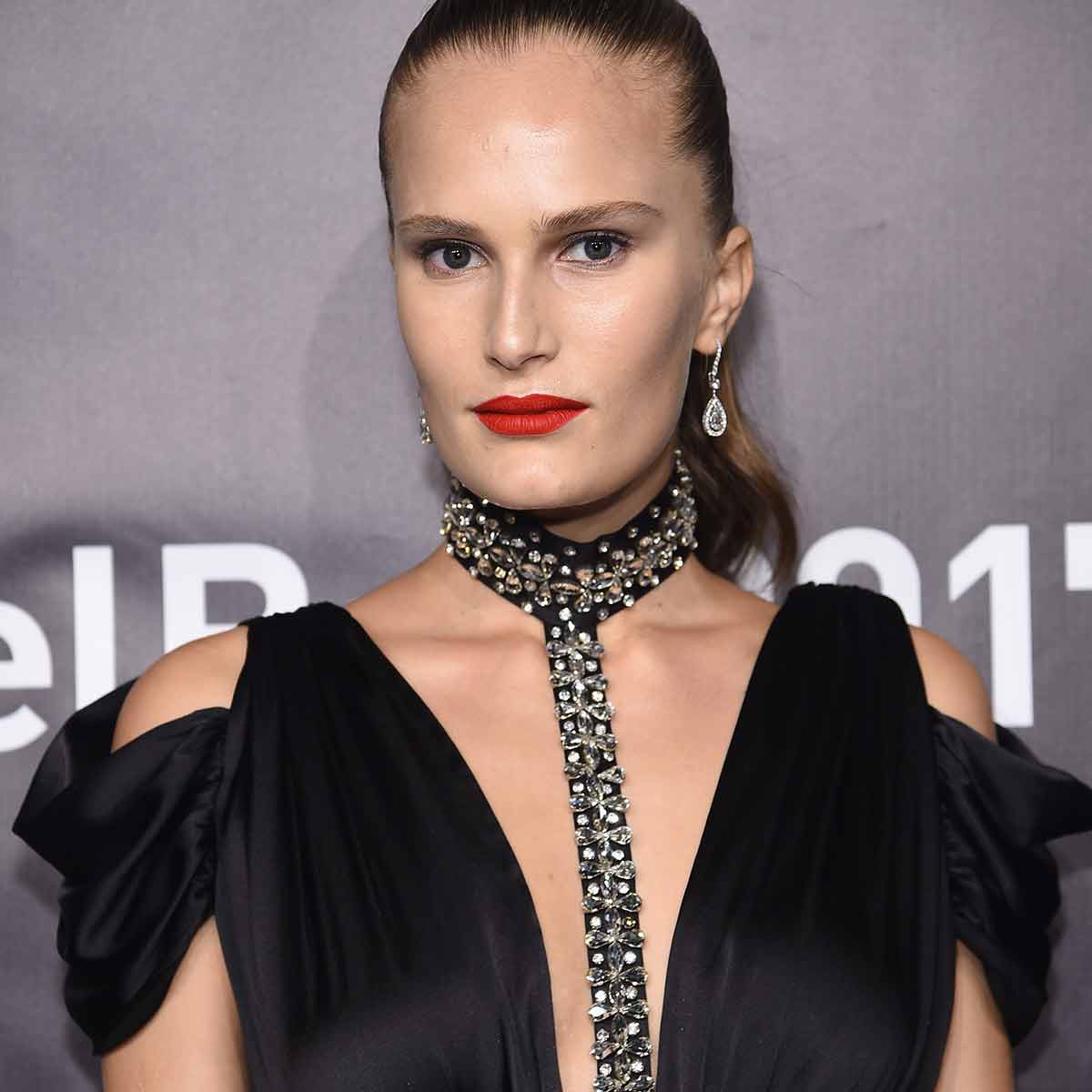 Alla Kostromichova