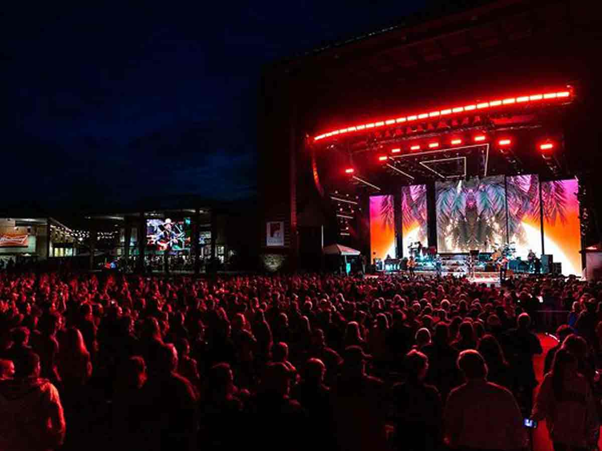 10. See A Show At The Tuscaloosa Amphitheater