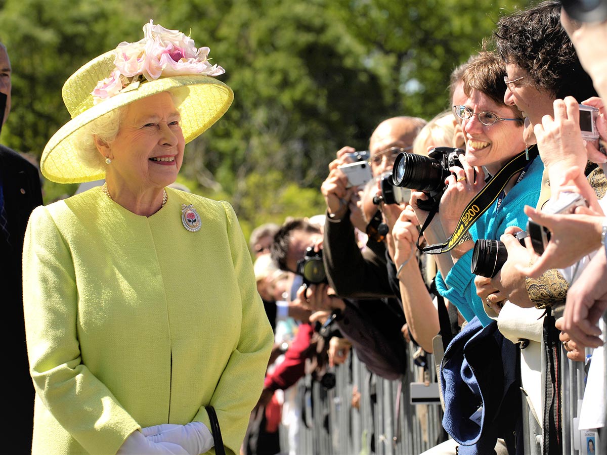 Reina Elizabeth II