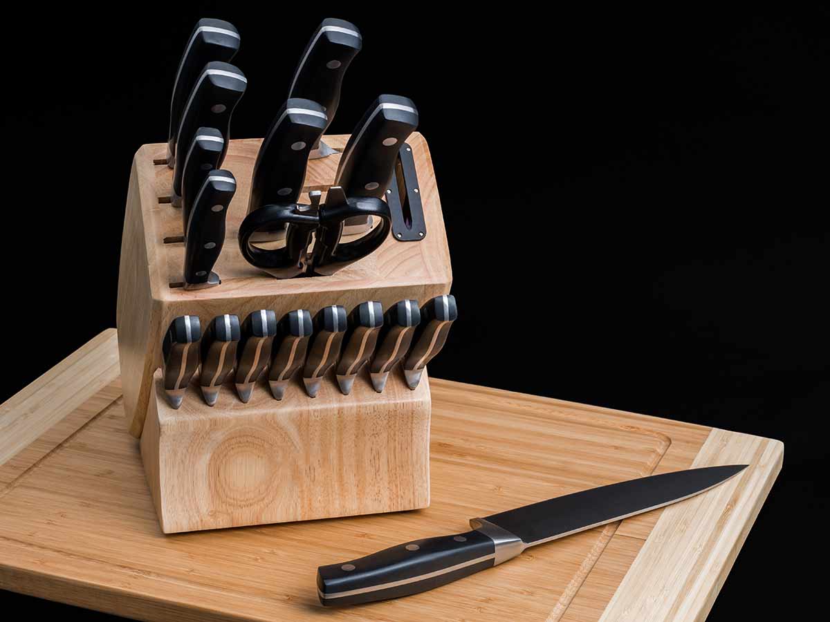 A New Set of Kitchen Knives
