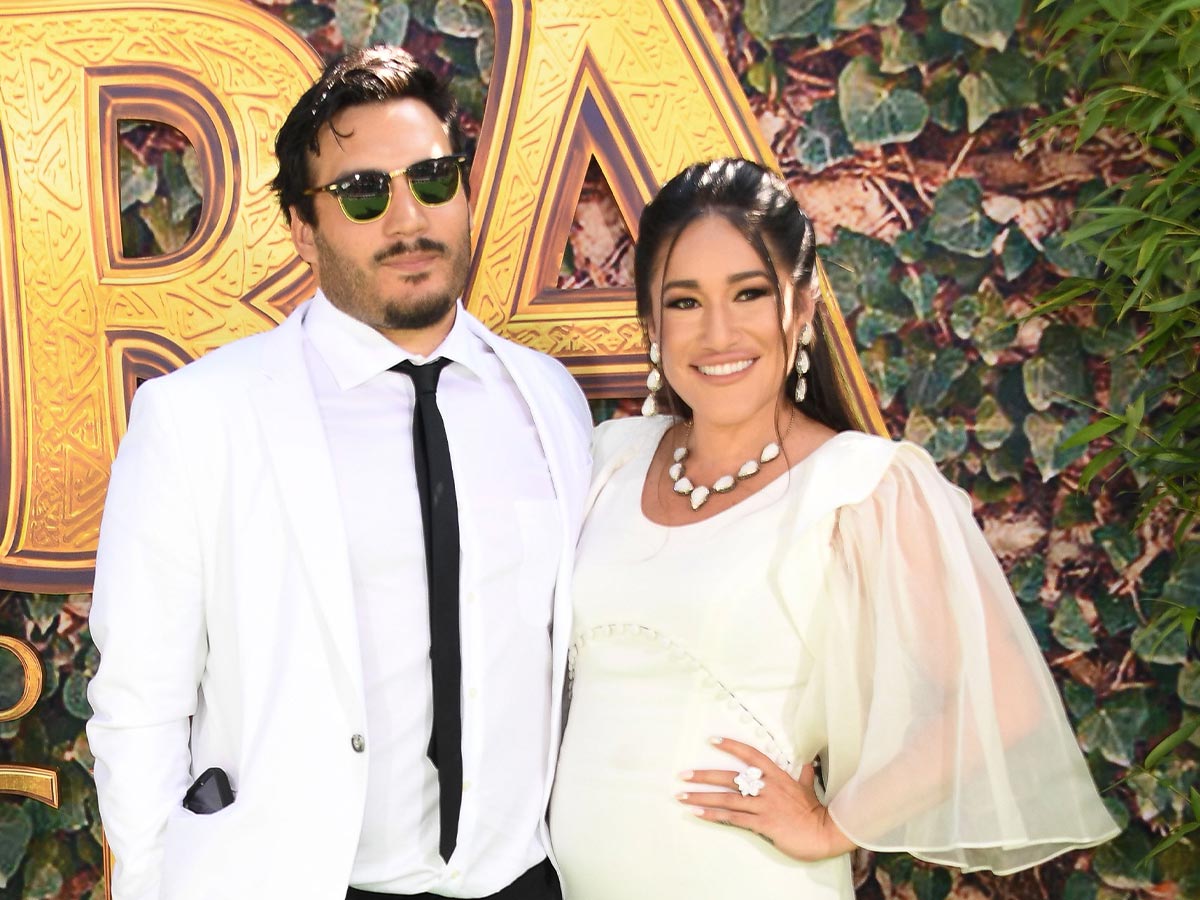 Q'orianka Kilcher and Adam VillaSeñor