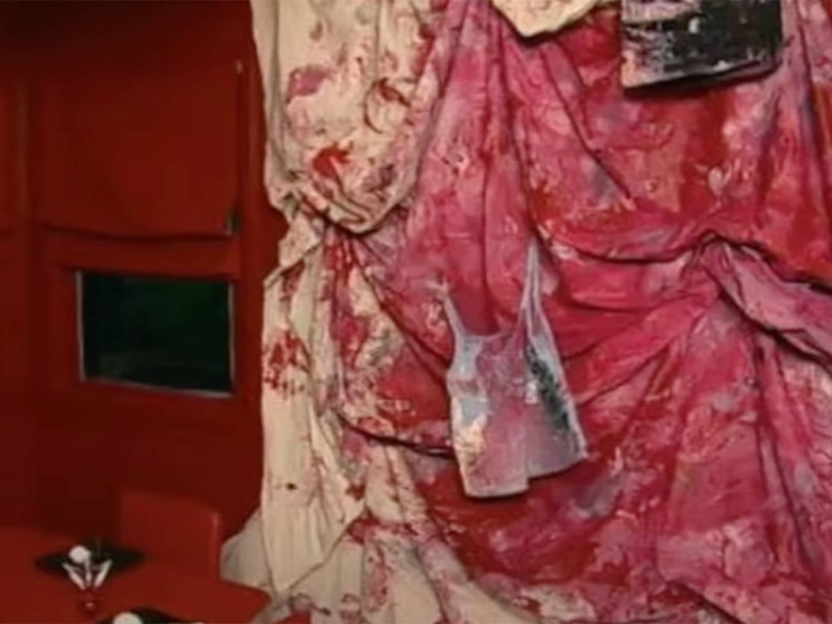 The Murder Room | "Trading Spaces"