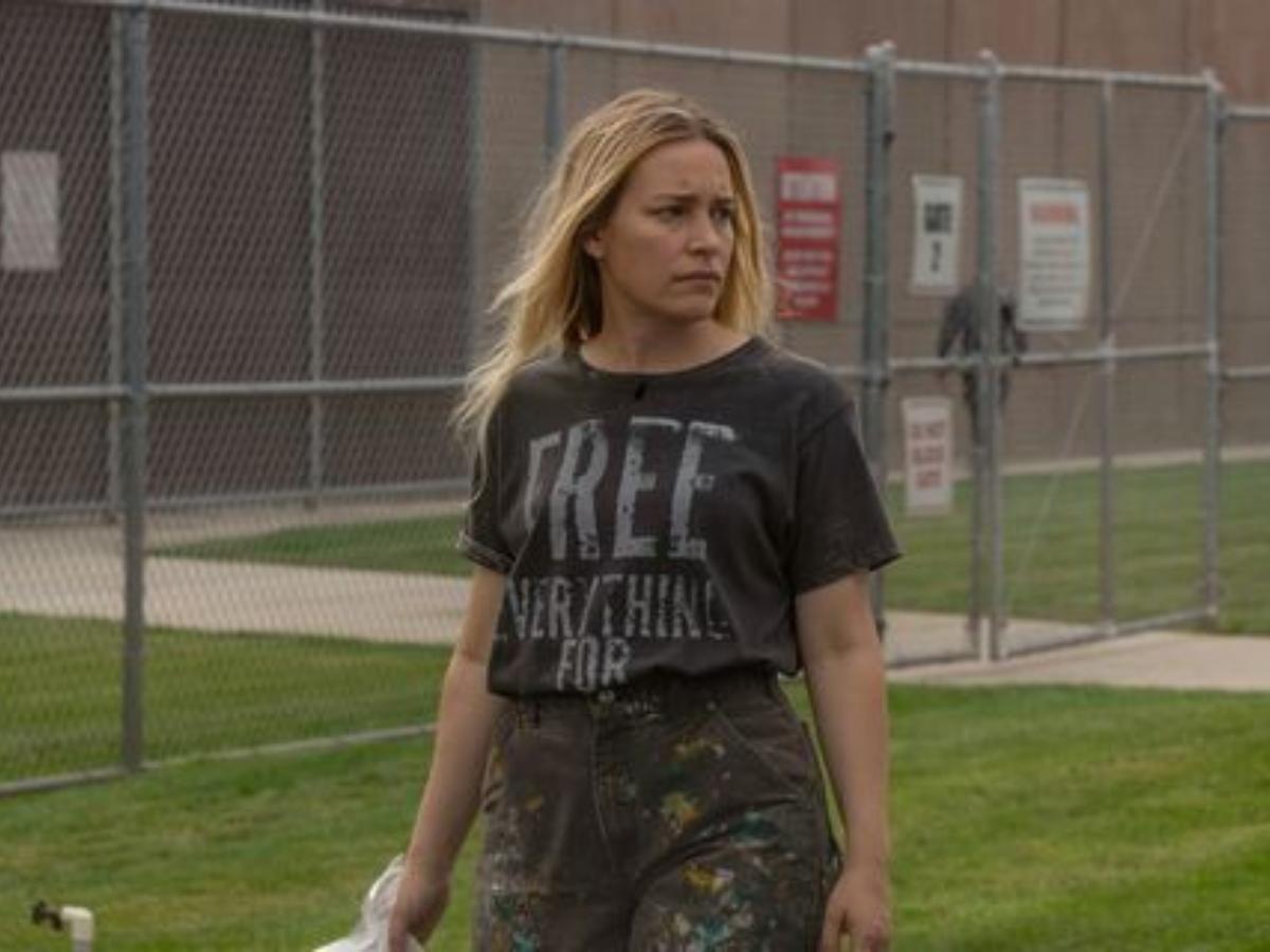 Piper Perabo as Summer Higgins