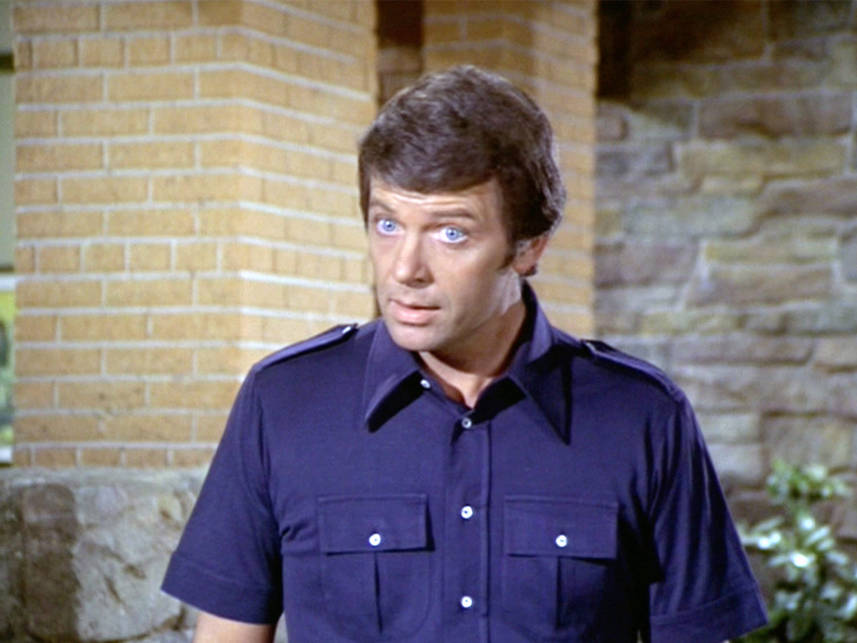 Robert Reed Had a Drinking Problem
