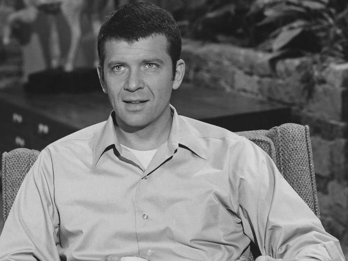 Robert Reed Had Lots of Complaints About Scripts