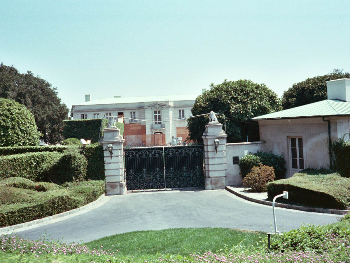 The Mansion's Location is Well Known