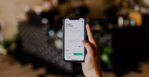 Trade Stocks Online for Free and Stay Ahead of the Market With a Lightning Fast Platform