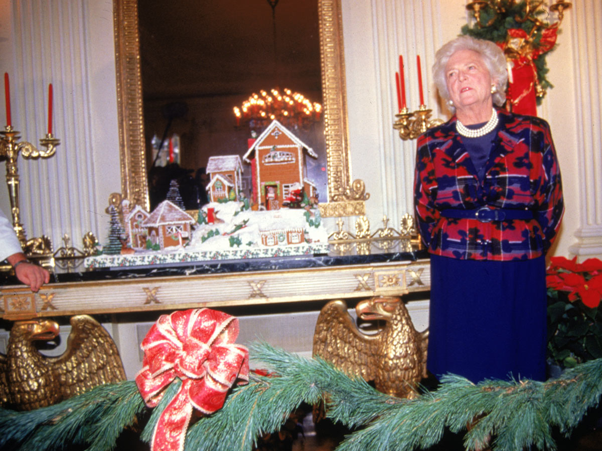 1992: First Lady Barbara Bush