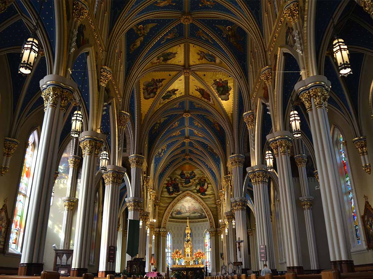 Indiana: Basilica of the Sacred Heart