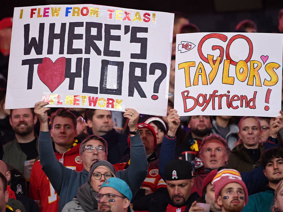 Go Taylor's Boyfriend!