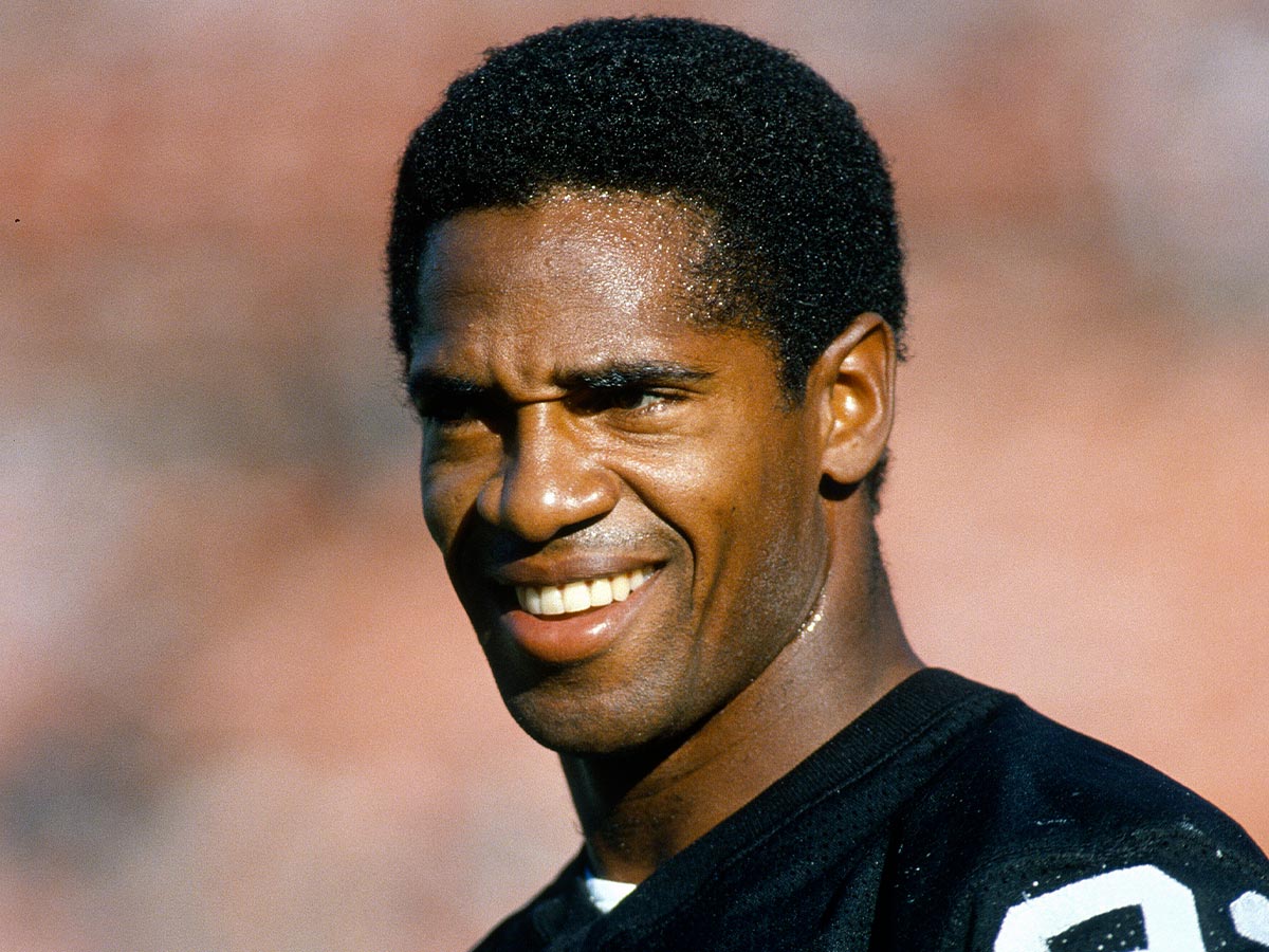 Mike Haynes