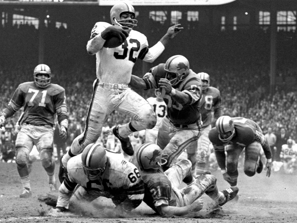 10. Jim Brown and Cleveland Browns Offensive Line