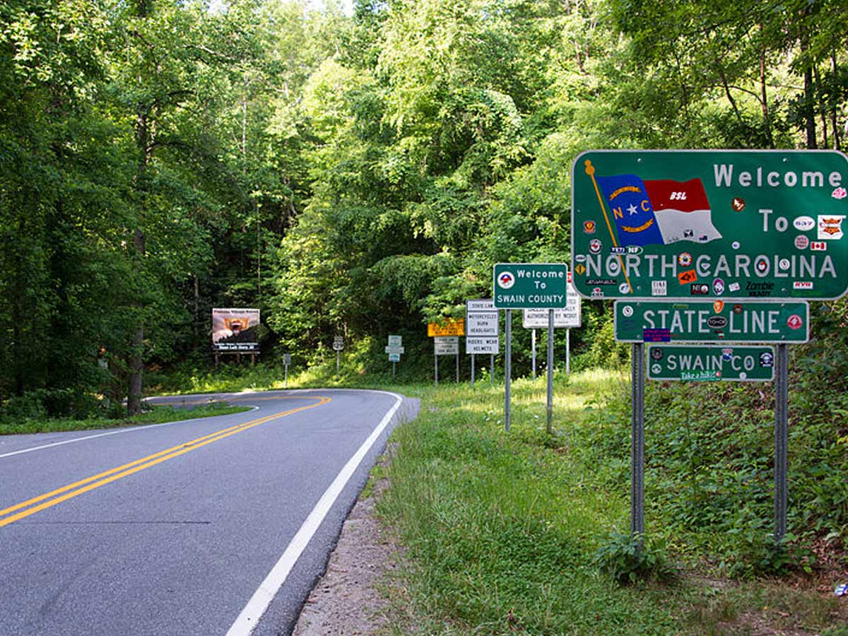 Deals Gap, North Carolina and Tennessee