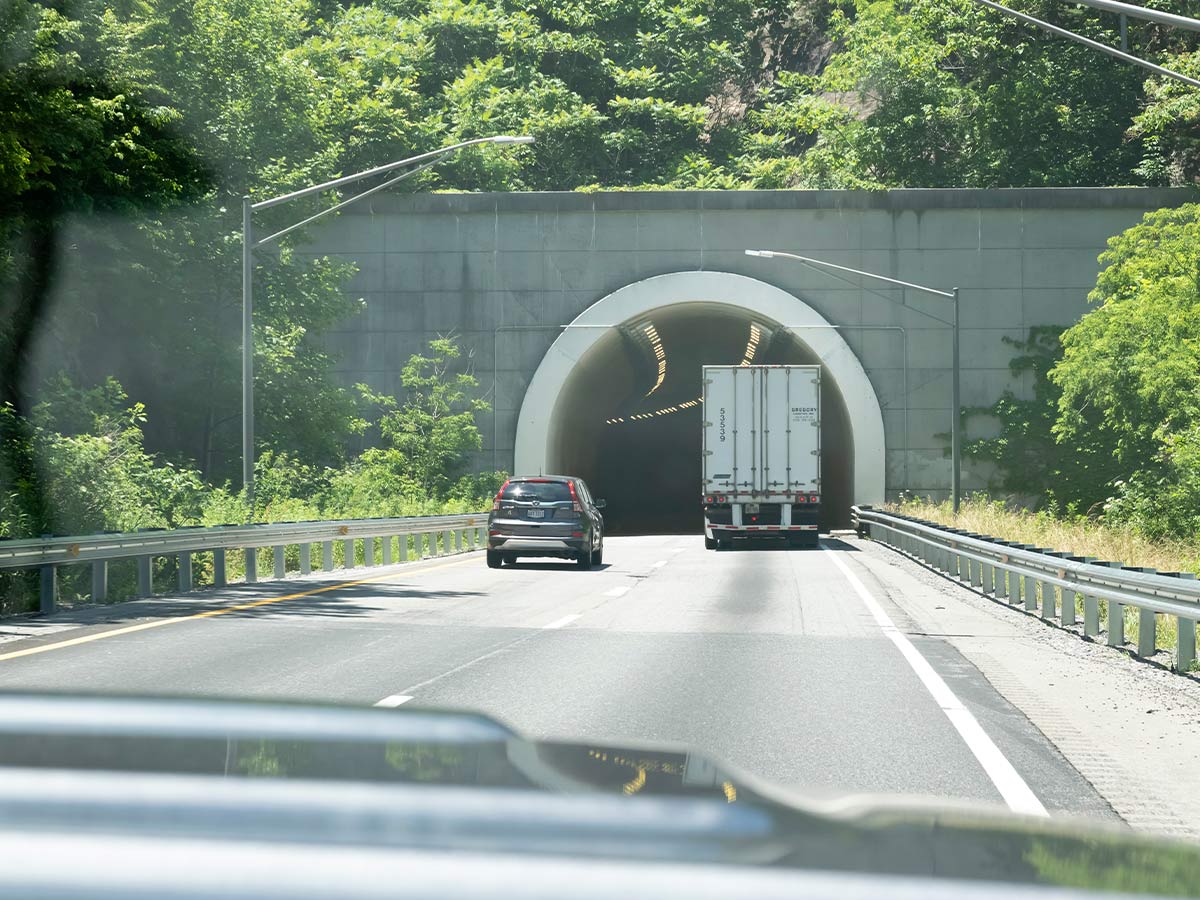 2. I-40, Tennessee