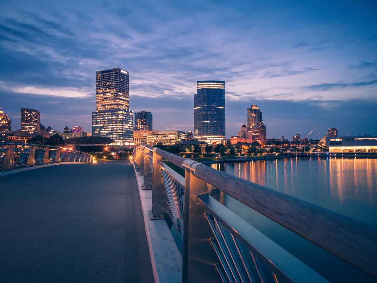 Milwaukee, WI