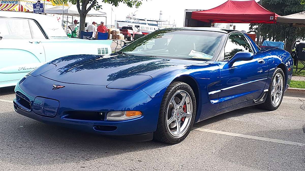 Chevrolet Corvette Z06 (2001-2004)