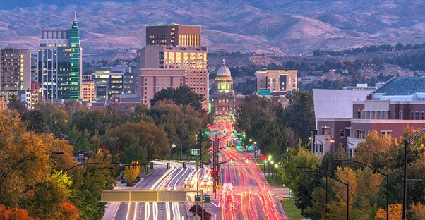 view of an idaho roadway