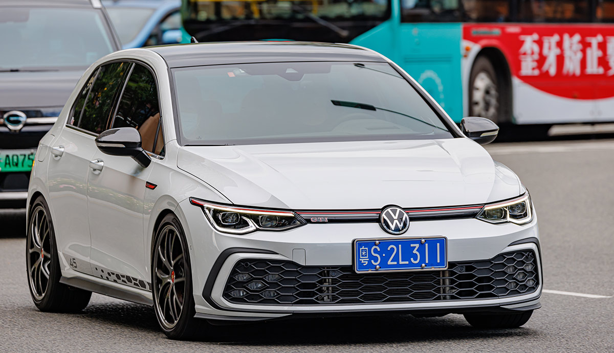 Volkswagen Golf GTI