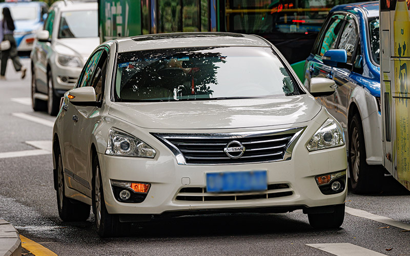 Nissan Altima: The Speed Demon