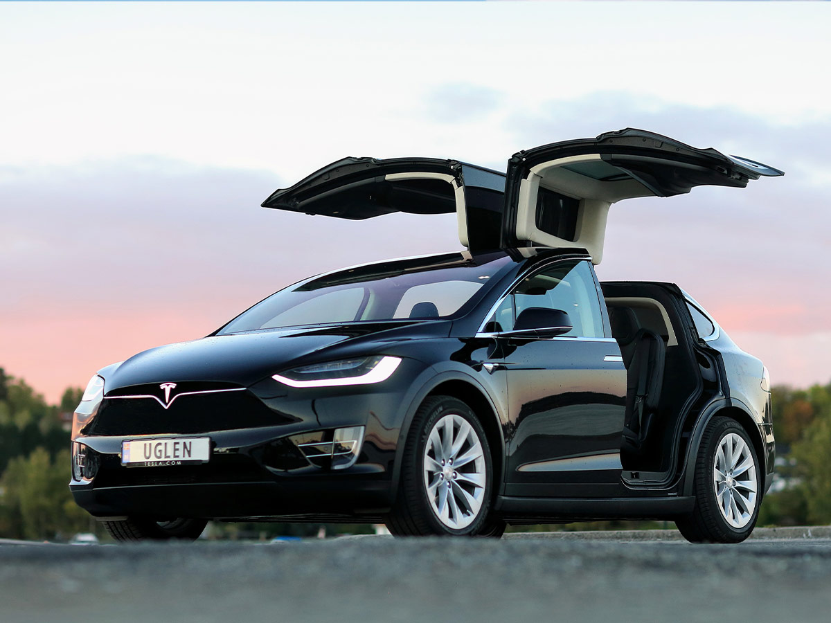 Tesla Acquisition of SolarCity (2016)