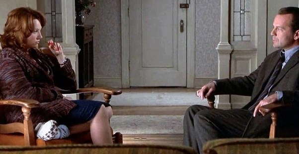 a scene from the movie the sixth sense that involves an important plot point