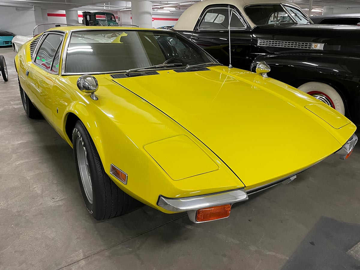 1971 DeTomaso Pantera