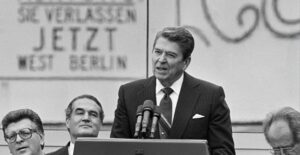 Ronald Reagan During the 1976 US Presidential Election