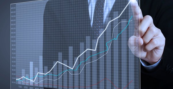 Man in suit tracks the price of business accounting software