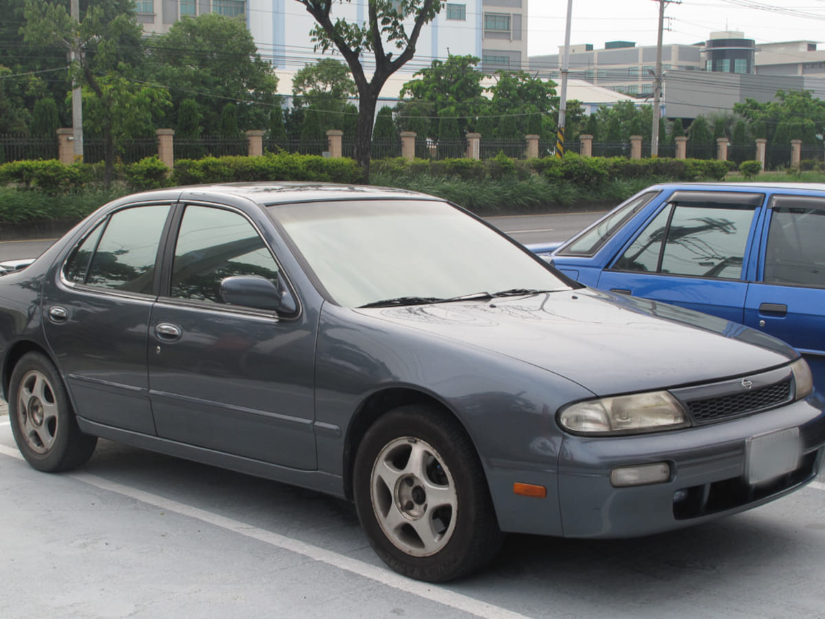 Then: Nissan Altima GXE (1992)