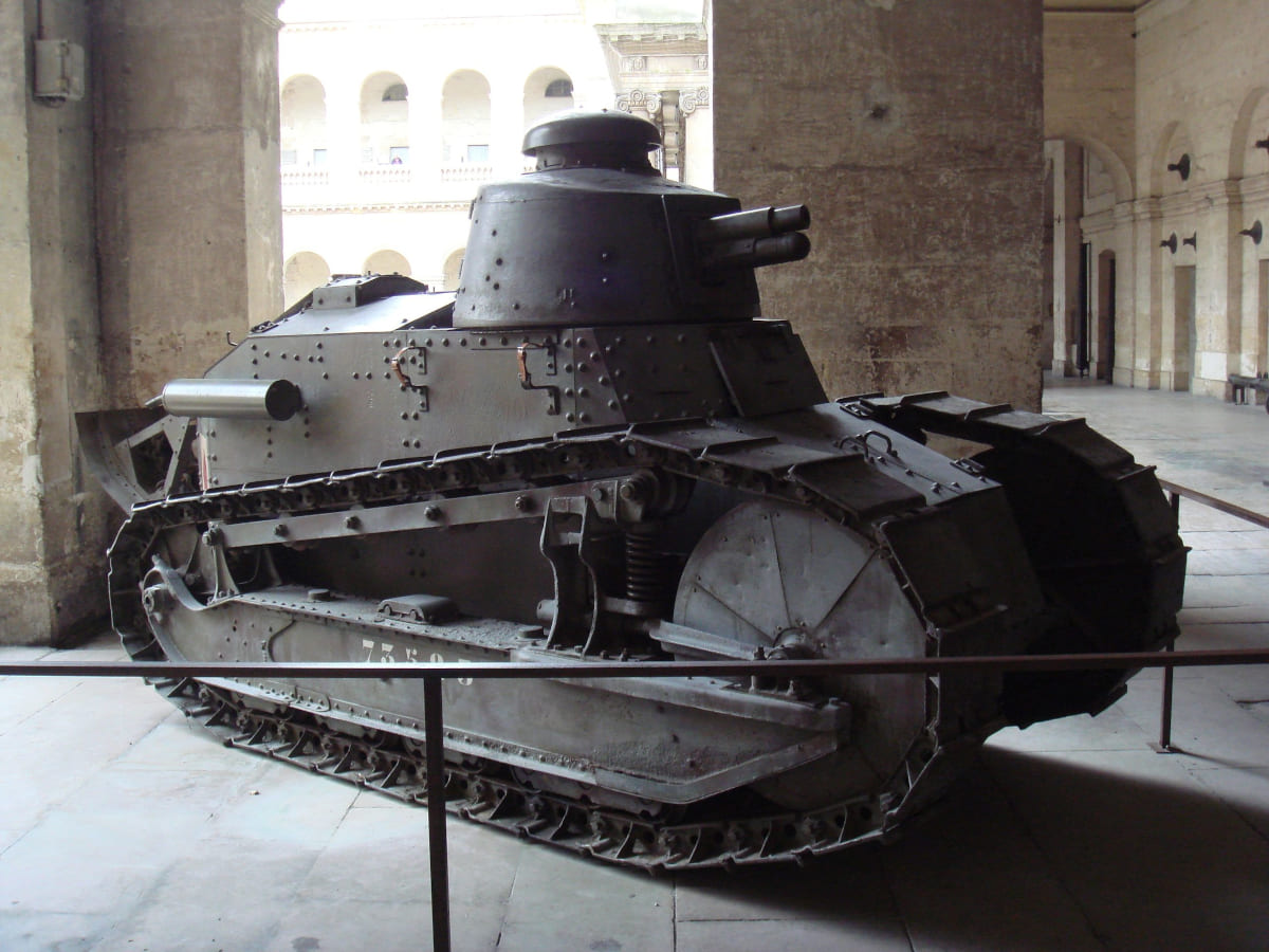 1917: Renault FT