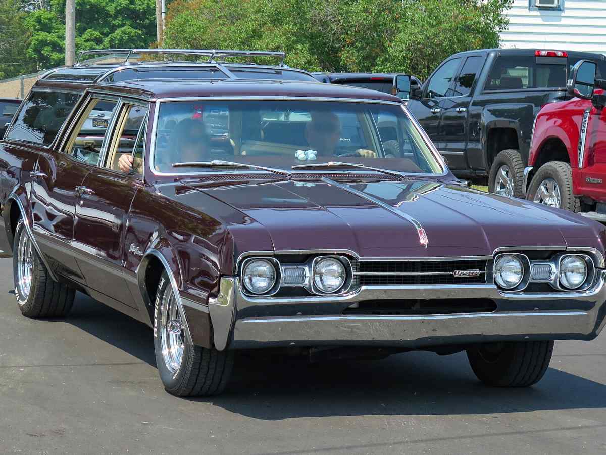Oldsmobile (1897-2004)