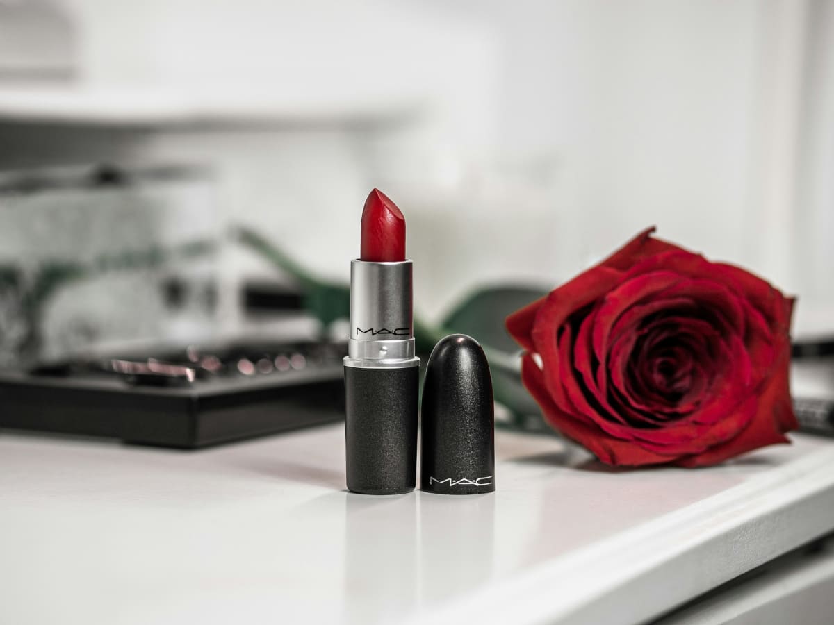 MAC Cosmetics