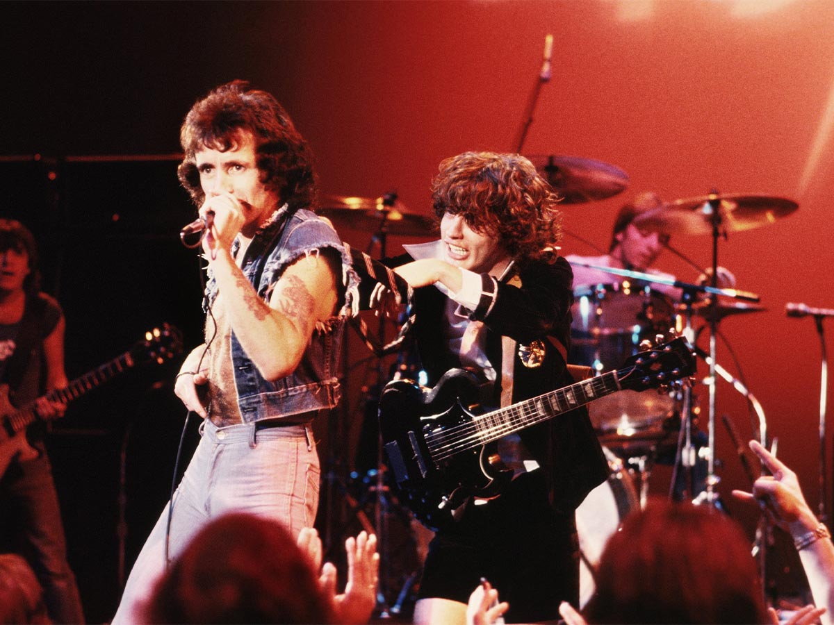 AC/DC