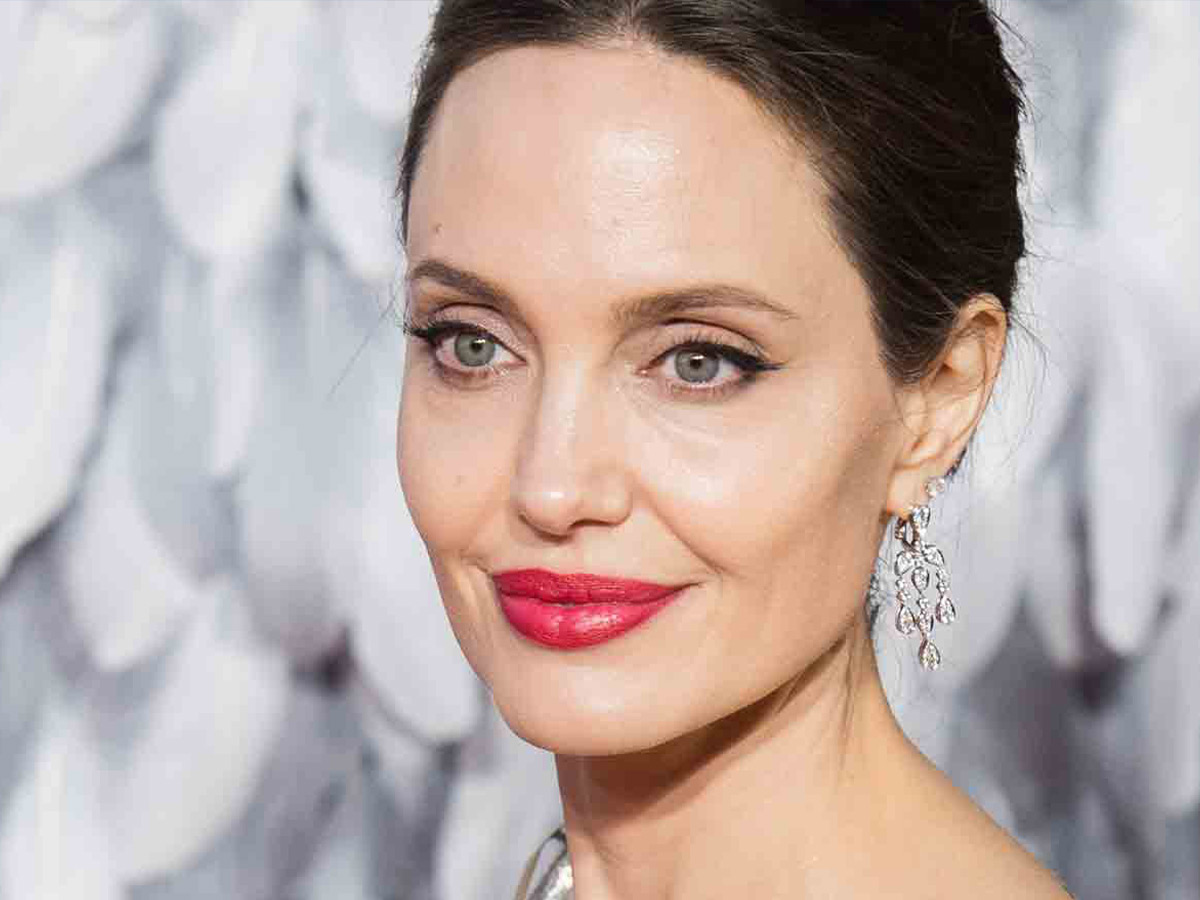 Angelina Jolie