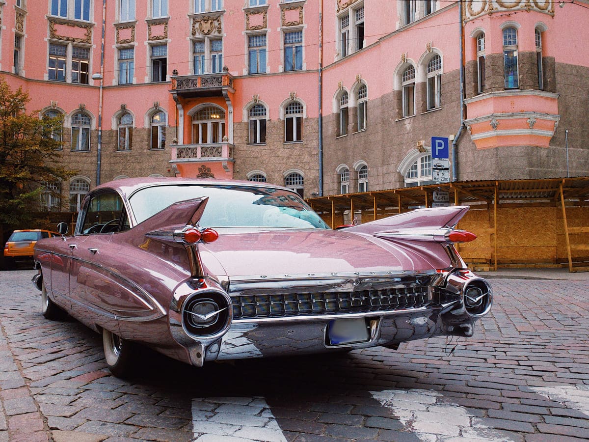Tailfins