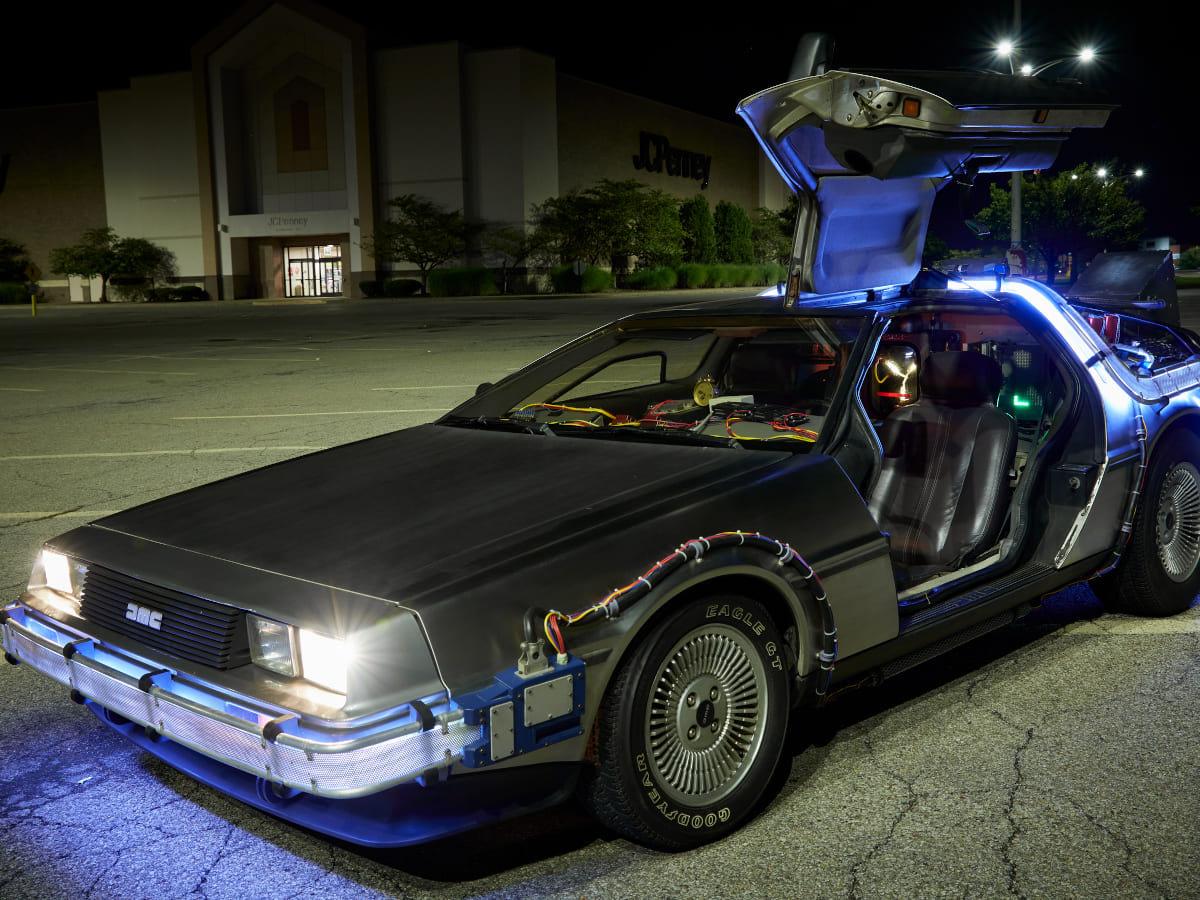 Back to the Future (Time Machine)