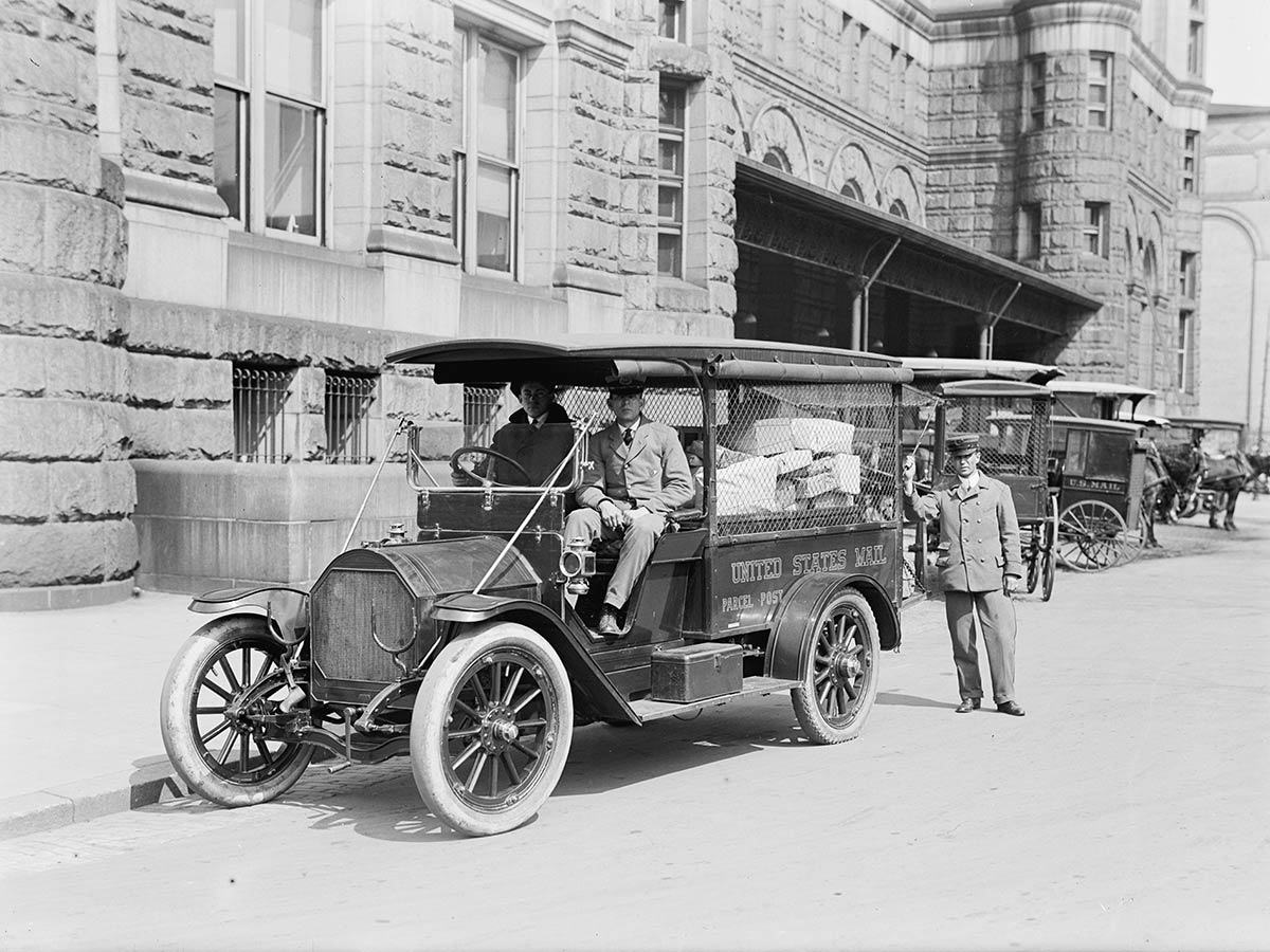 Mail Trucks