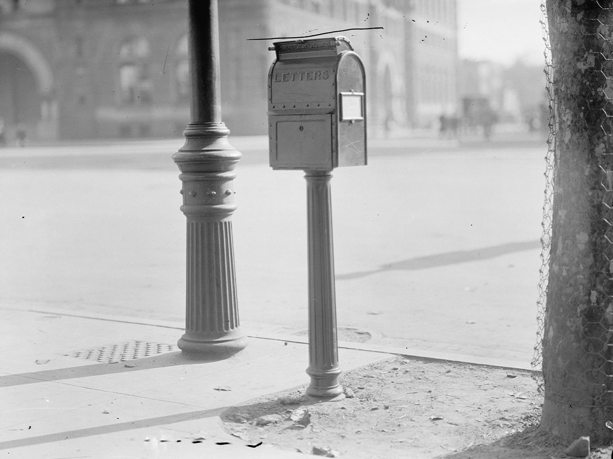 Mail Box