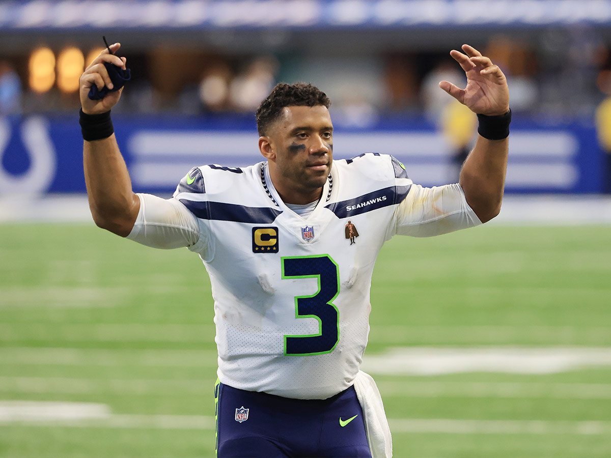 Russell Wilson - Seattle Seahawks (33,946 yards)