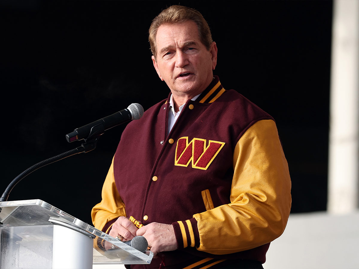 Joe Theismann - Washington Commanders (25,206 yards)