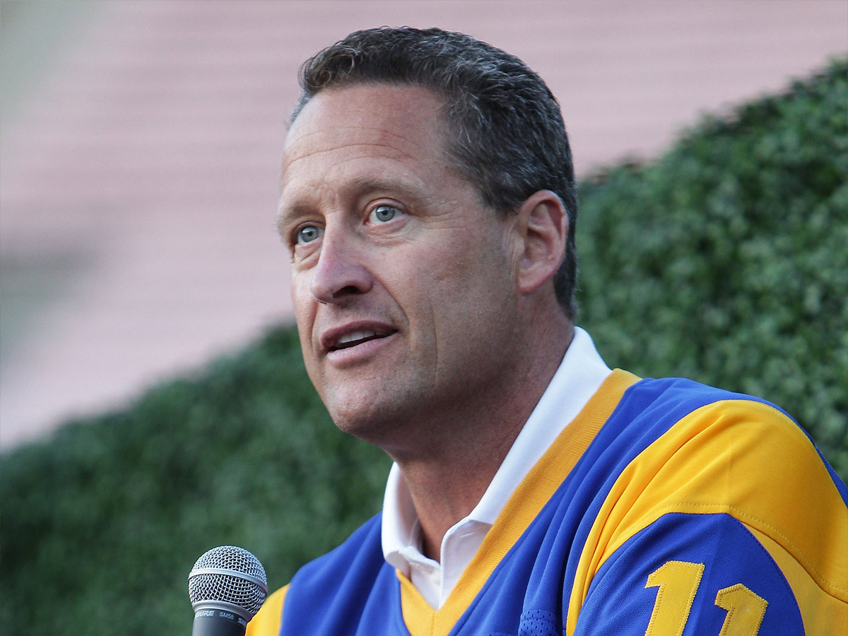 Jim Everett - Los Angeles Rams (23,758 yards)